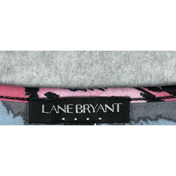 Lane Bryant Top Womens 22/24 Floral Blouse Plus Size Short Sleeve Black - Picture 10 of 14